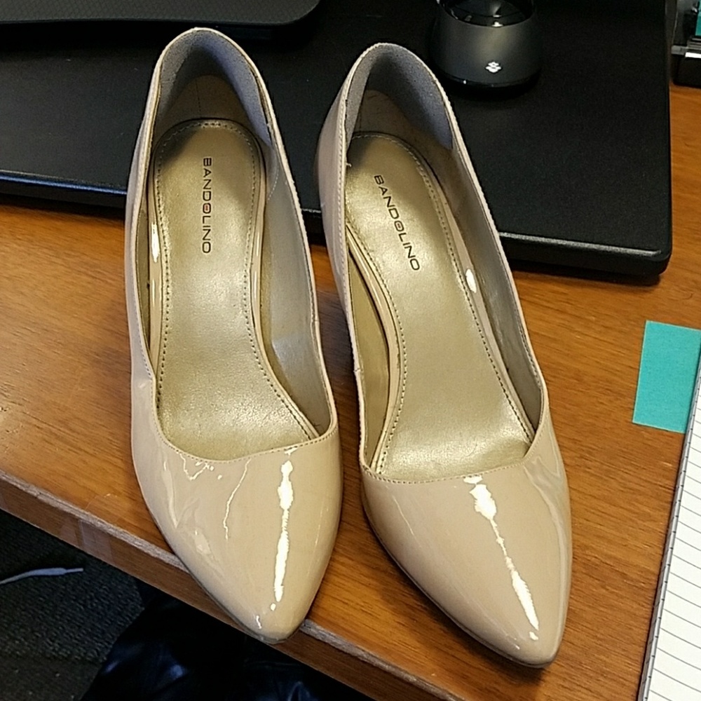 Bandolino heel pump shoes